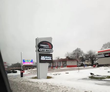 Tommy's Expressu00ae Car Wash