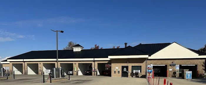 East Side Wash Picture 1