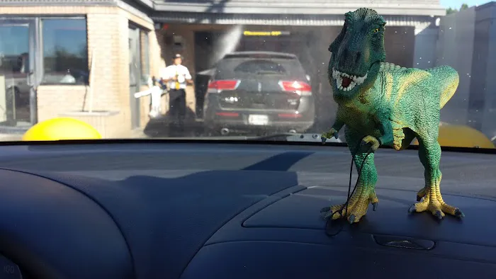 Crew Carwash Picture 2