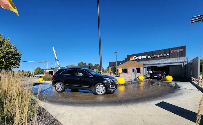 Crew Carwash Picture 10