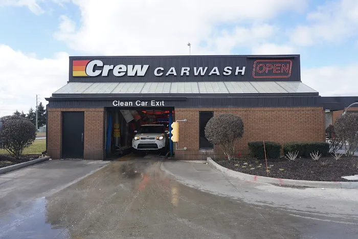 Crew Carwash Picture 8