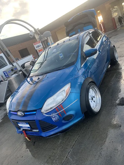 Crew Carwash Picture 1