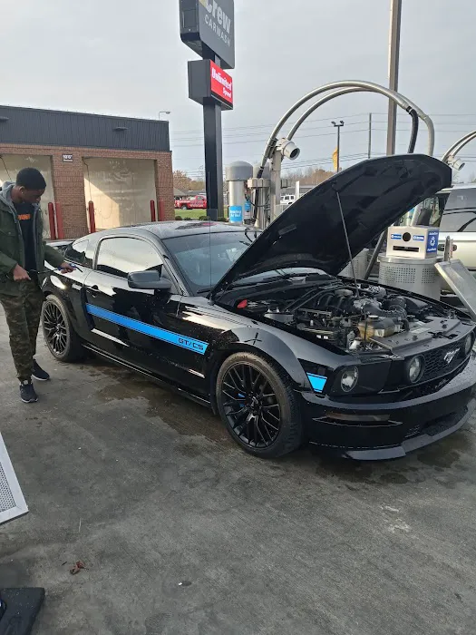 Crew Carwash Picture 3