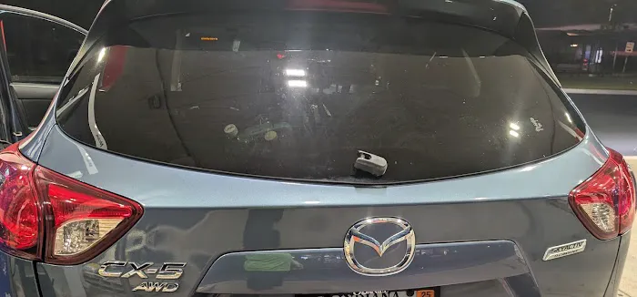 Crew Carwash Picture 5