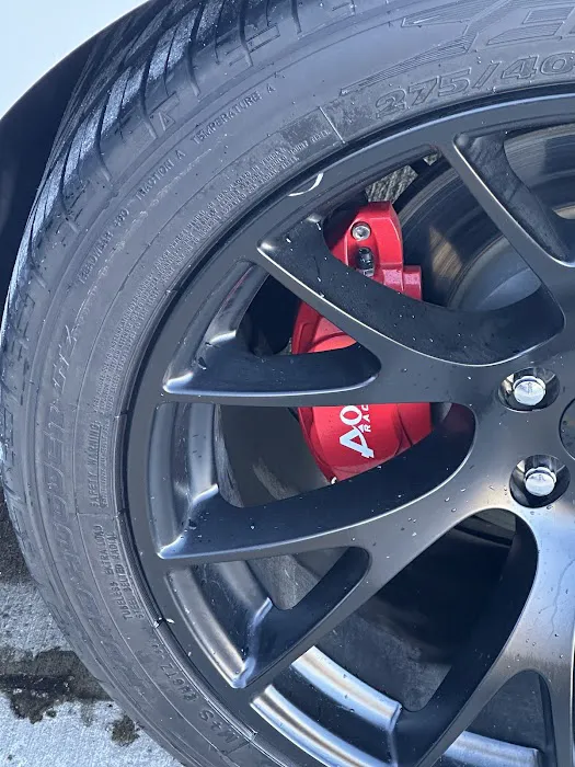 Crew Carwash Picture 3