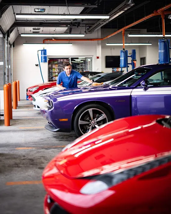 Prime Car Wash Picture 9