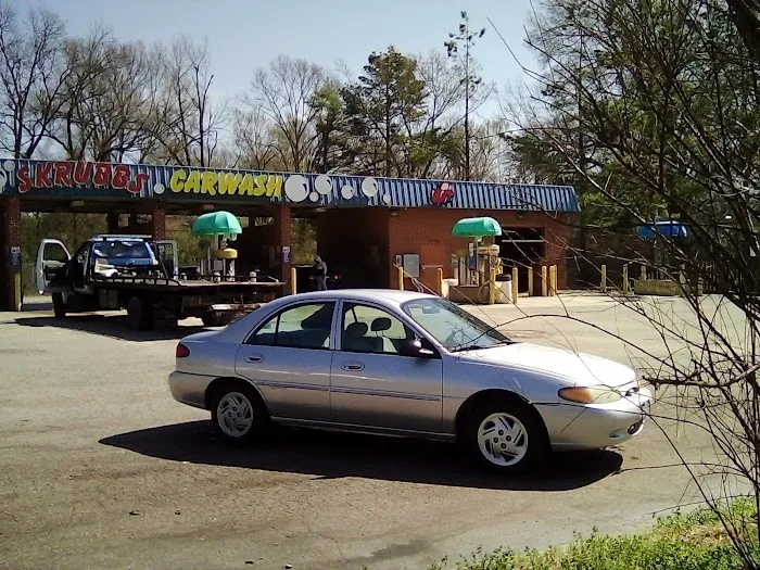 Skrubbs Car Wash Picture 7