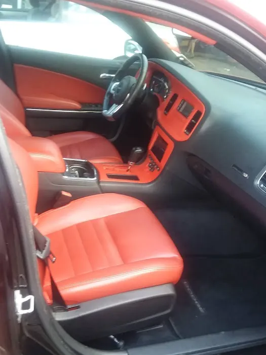 Executive Car Wash Picture 3