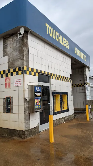 Pickwick Car Wash Picture 2