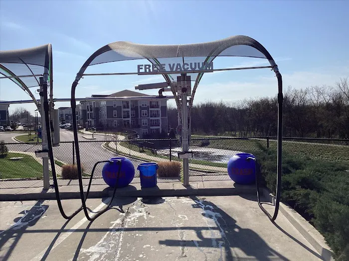 Great White Express Car Wash Picture 6