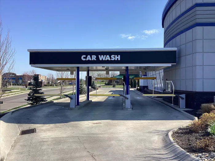 Great White Express Car Wash Picture 1