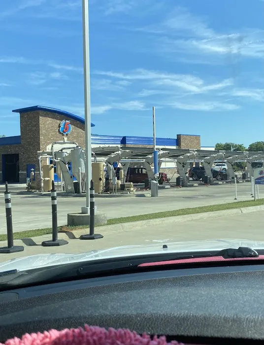 Take 5 Car Wash Picture 8