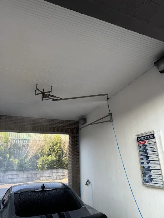 Campbell Station Carwash Picture 3