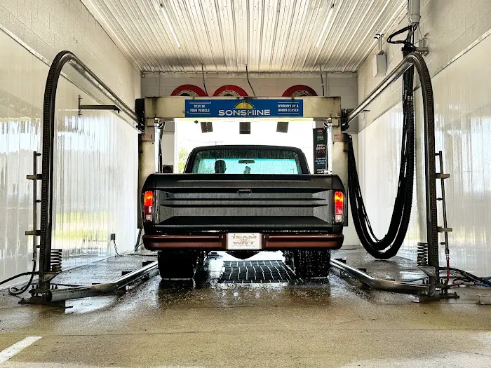 Sonshine Carwash Picture 7