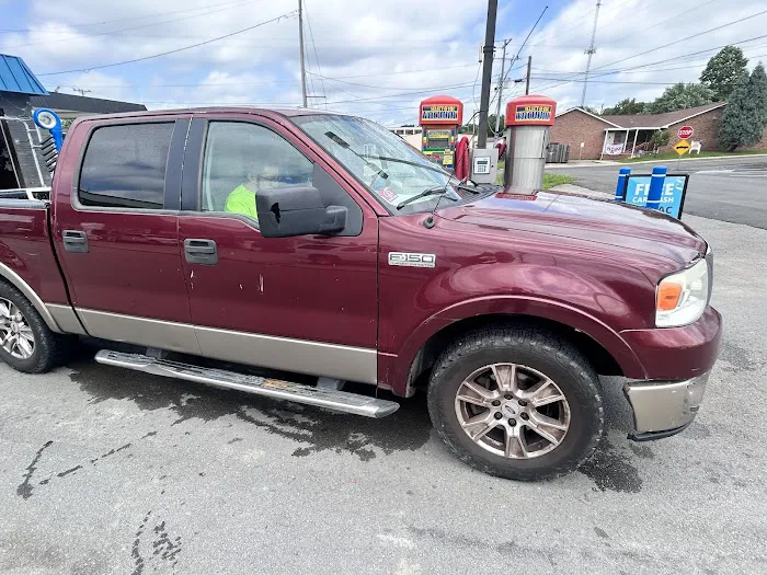 Shine Brite Car Wash Picture 6