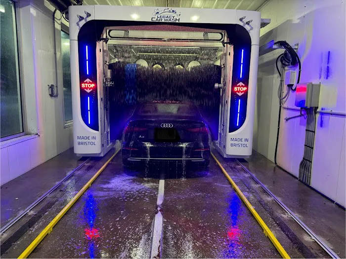 Legacy Car Wash Picture 8