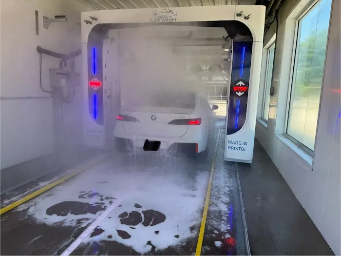 Legacy Car Wash Picture 3