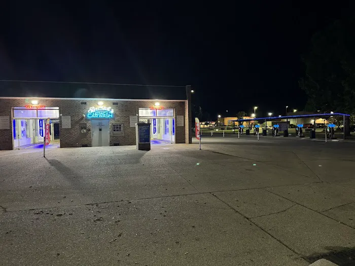 Legacy Car Wash Picture 6