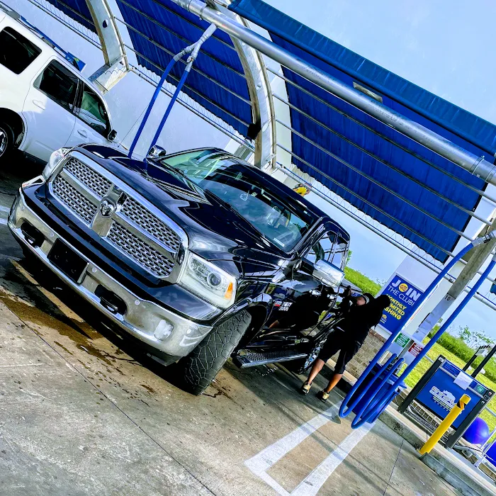 Camel Express Car Wash Picture 10