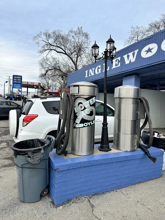 Inglewood Auto Wash Picture 7