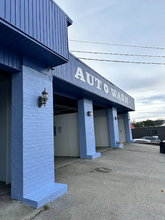 Inglewood Auto Wash Picture 9