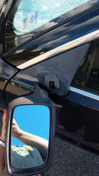 Champion Car Wash Picture 9