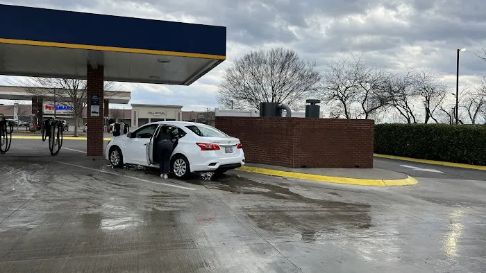 Mister Car Wash Picture 3