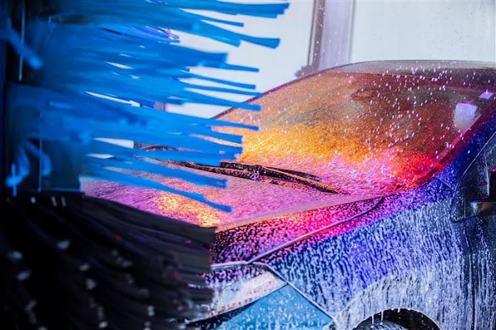 Mister Car Wash Picture 5