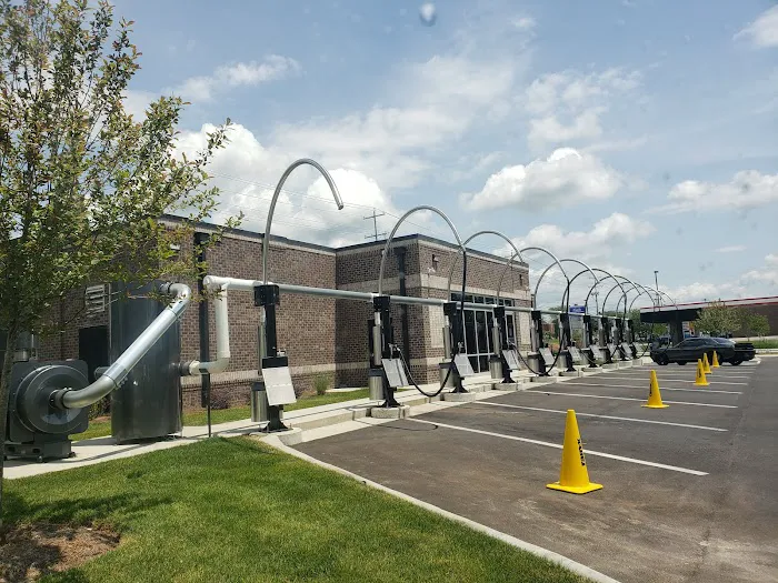 Wash N' Roll Car Wash - Gallatin, TN (2065 Nashville Pike) Picture 1