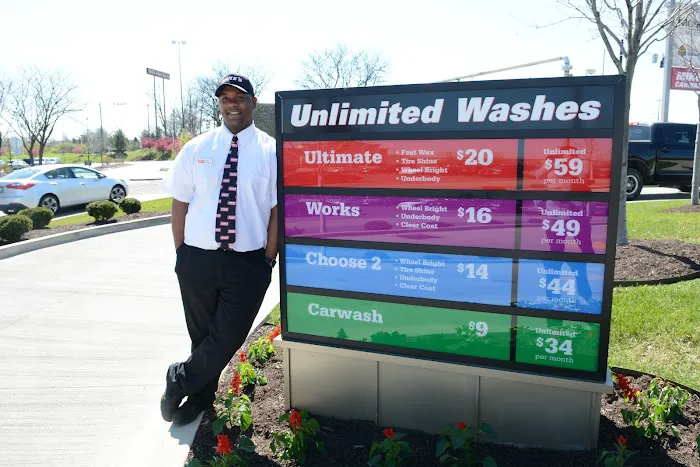 Mike's Carwash Picture 9