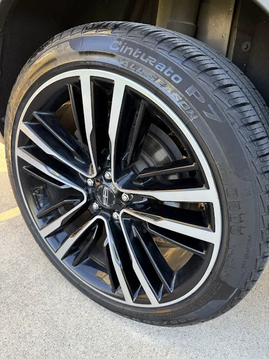 Mike's Carwash Picture 6