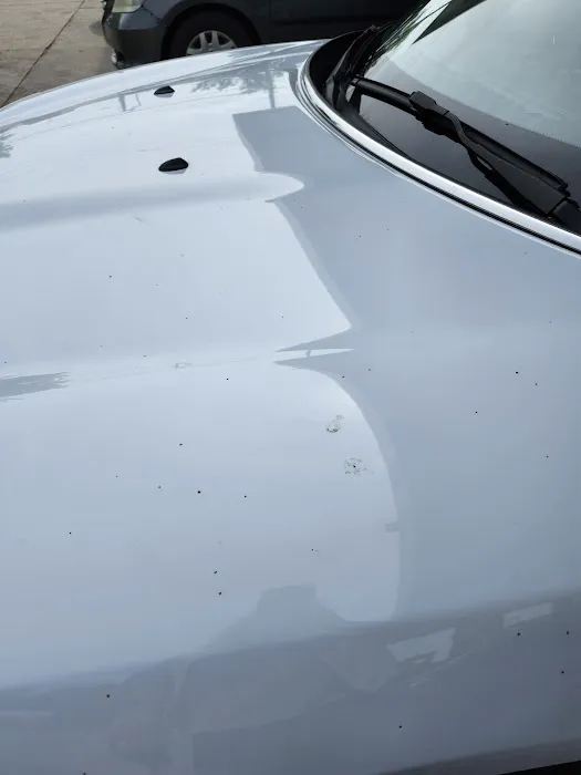 Automatic & Self Service Car Wash Picture 4