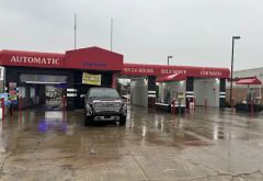 Fountains Auto Wash Jeffersonville photo 1