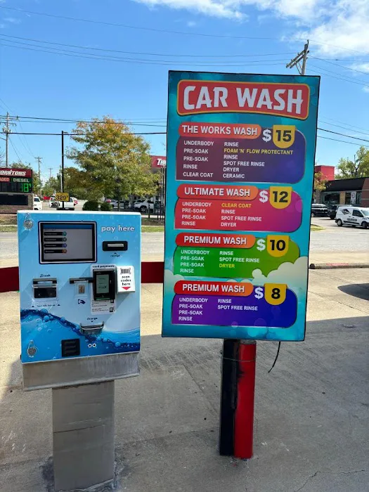 Fountains Auto Wash Jeffersonville Picture 4