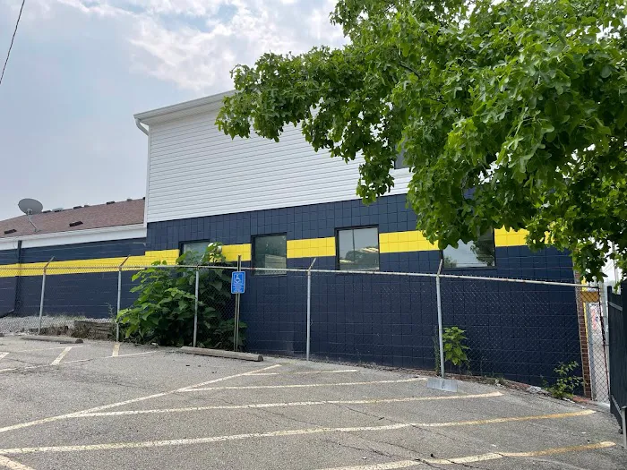 Classie Express Car Wash Picture 3