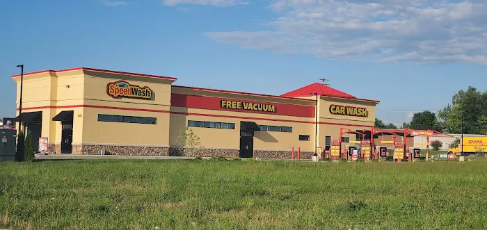 SpeedWash Car Wash Picture 5