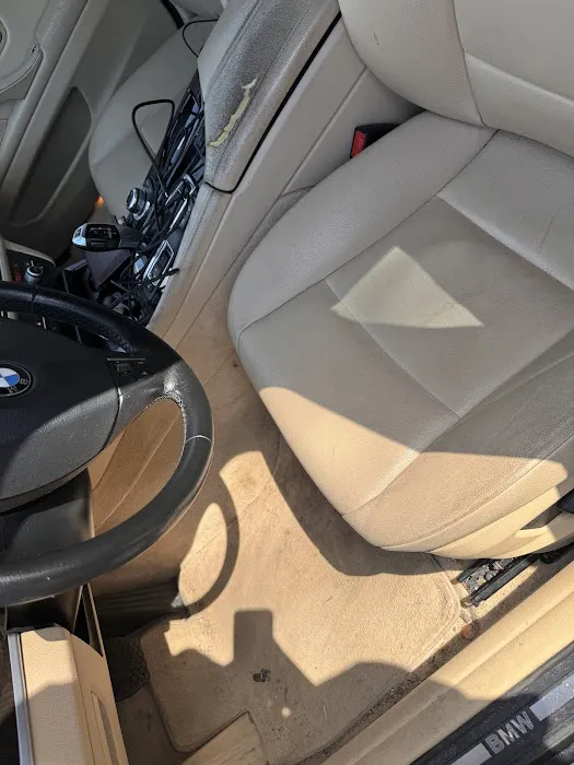 24/7 car wash & detailing Picture 5