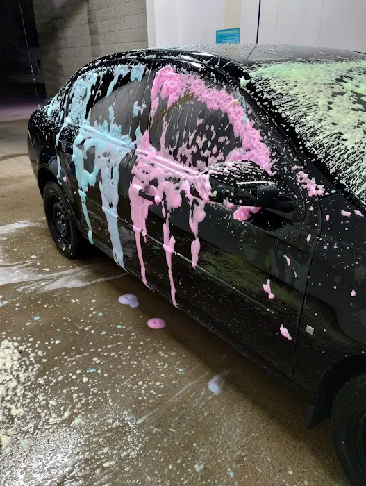 Splash Carwash Picture 4