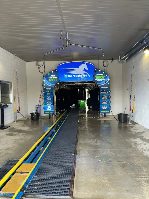 Thoroughbred Express Auto Wash Picture 8