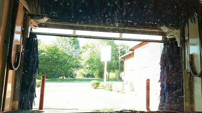 Wash Me LLC Picture 3