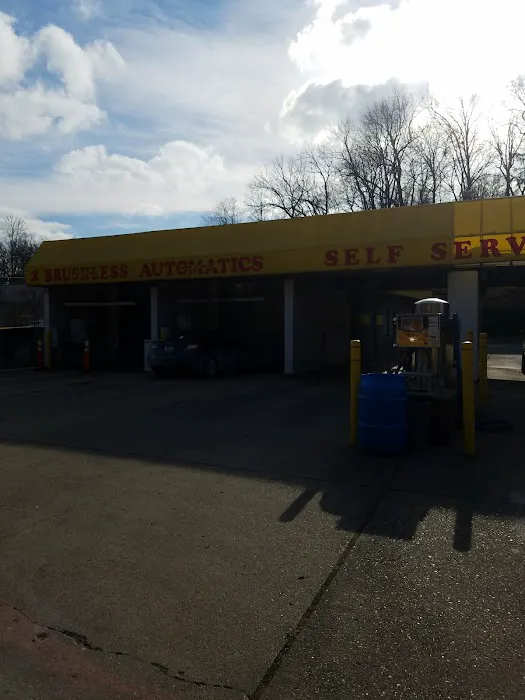 Clifton's Original Car Wash Picture 5