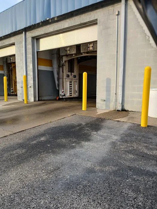 Village Carwash Picture 2