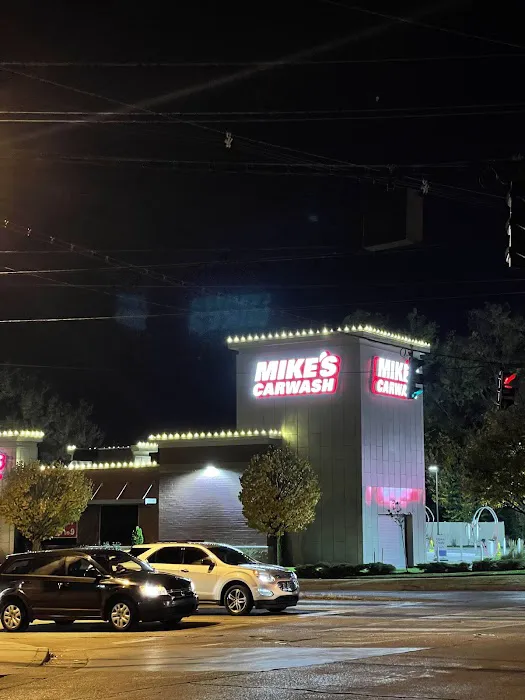 Mike's Carwash Picture 9