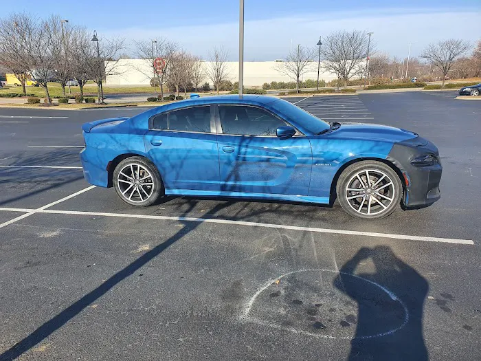 Whistle Express Car Wash Picture 9