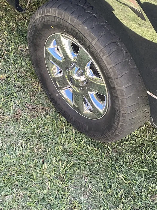 Mike's Carwash Picture 1