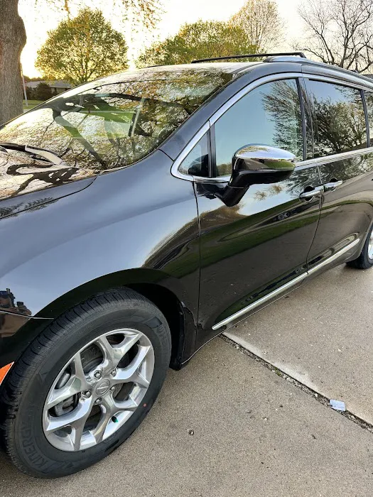 Williams Wash & Detail Picture 3