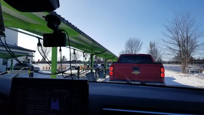 Whistle Express Car Wash Picture 2