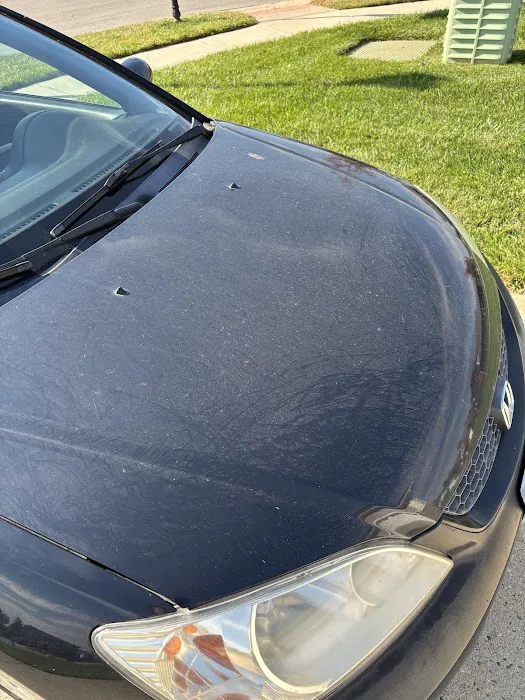 CleanWaves Express Wash Picture 1