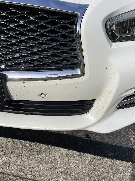 Todd's Place Express Car Wash Picture 4