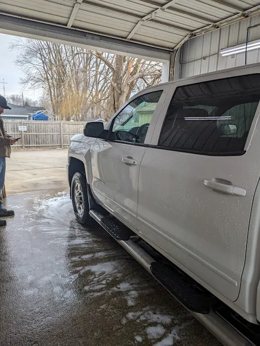 Amboy Auto Wash Picture 4
